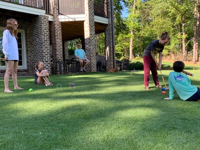 Spend More Time Enjoying Your Lawn with These 2 Landscaping Hacks