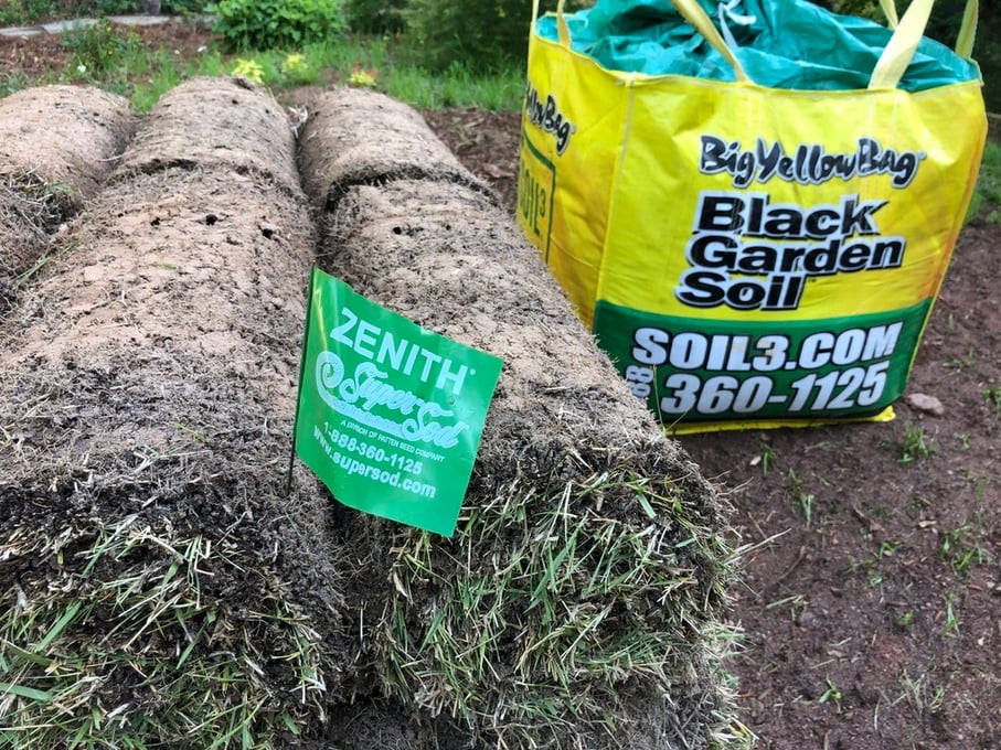Super-Sod sod pallet with grass type label