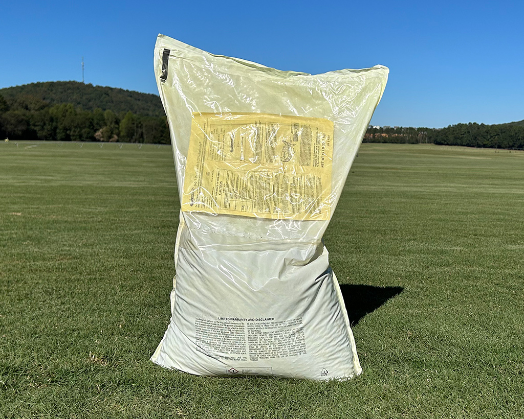 0-0-7-pre-emergent-herbicide-prevents-weeds-from-germinating-50lbs